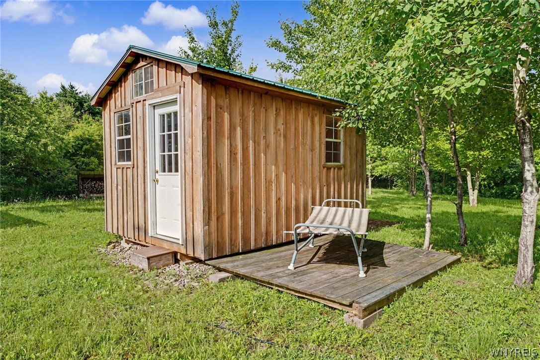 Land in New Hudson 3