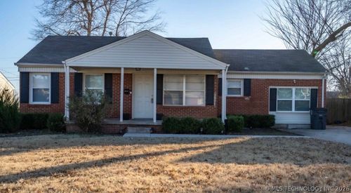 5934 E 3rd Street S, Tulsa, OK, 74112 | Card Image