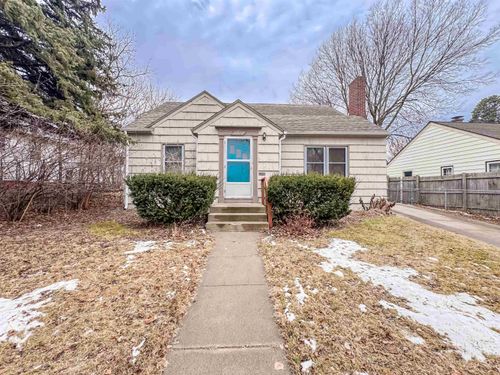 1211 W 13th St Street, Sioux Falls, SD, 57104 | Card Image