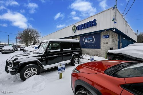 1050 N Meridian Road, Youngstown, OH, 44509 | Card Image