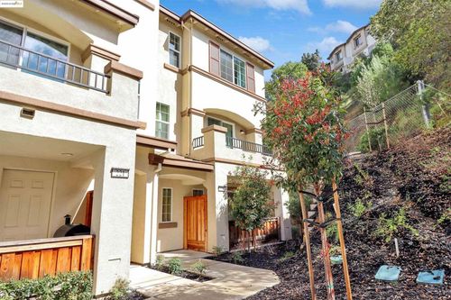 225 Laurel Knoll Dr, Martinez, CA, 94553-3949 | Card Image