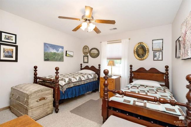 221 Hackberry Ave, House other with 3 bedrooms, 2 bathrooms and null parking in Manhattan KS | Image 16