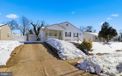 6914 Elkins Ave, OXON HILL, MD, 20745-1109 | Card Image