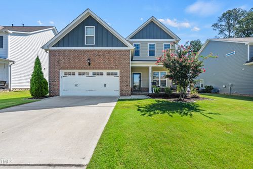 417 Long Lake Dr, Fuquay-Varina, NC, 27526-3224 | Card Image