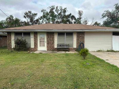 324 Troy St, House other with 3 bedrooms, 1 bathrooms and null parking in Houma LA | Image 1