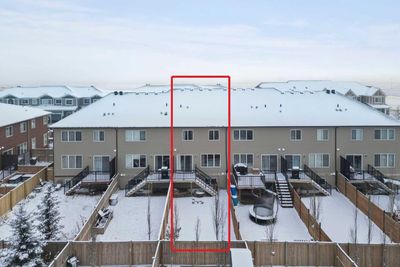 230 Hillcrest Sq Sw, Townhouse with 3 bedrooms, 2 bathrooms and 2 parking in Airdrie AB | Image 3