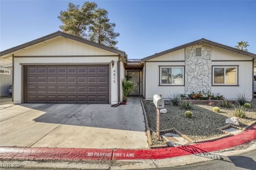 4815 Palacio Ct, Las Vegas, NV, 89122-6135 | Card Image