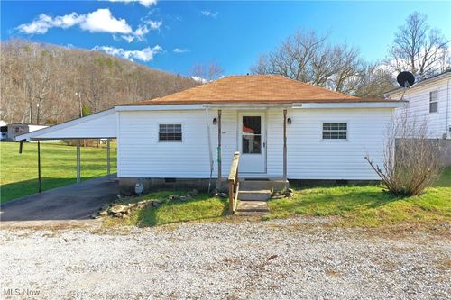 205 Pershing Street, Grantsville, WV, 26147 | Card Image