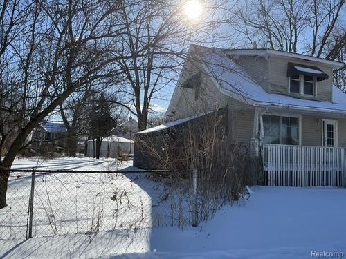 1130 E Breckenridge St, Ferndale, MI, 48220-1527 | Card Image