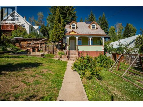 2346 Fourth Ave, Rossland, BC, V0G1Y0 | Card Image