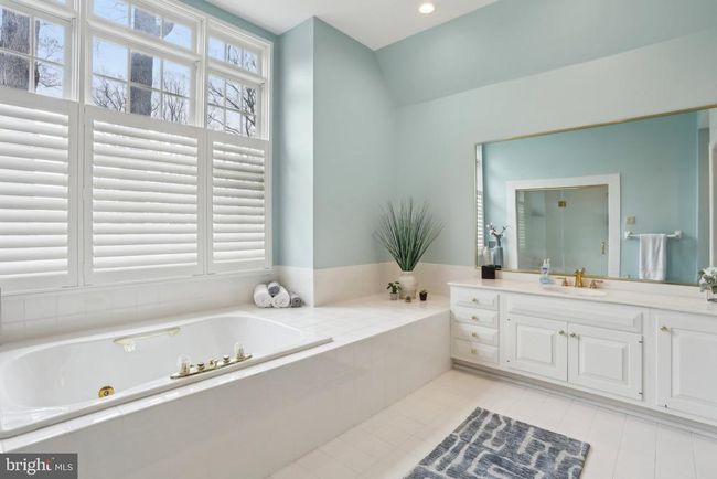 6 Woodford Ln, House other with 5 bedrooms, 4 bathrooms and null parking in Malvern PA | Image 40