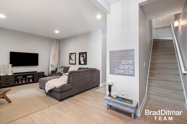 BLDG-1 - 702 Croswell Ave, Condo with 3 bedrooms, 3 bathrooms and null parking in East Grand Rapids MI | Image 10