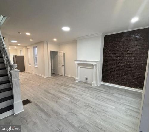 1404 S 24th St, PHILADELPHIA, PA, 19146-4001 | Card Image