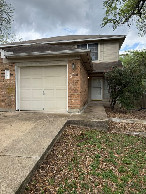 b-2304 Granberry Dr, Austin, TX, 78745-5204 | Card Image