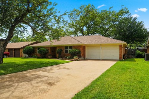1626 Westwood Dr, Abilene, TX, 79603-4254 | Card Image