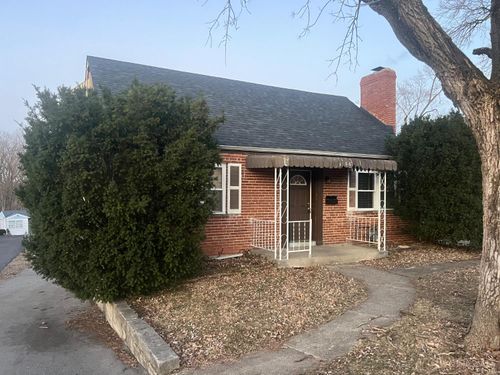 536 Roebling Rd, Cincinnati, OH, 45238-5569 | Card Image