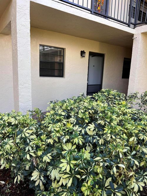 apt-6-102-2050 Oleander Blvd, Fort Pierce, FL, 34950-5301 | Card Image