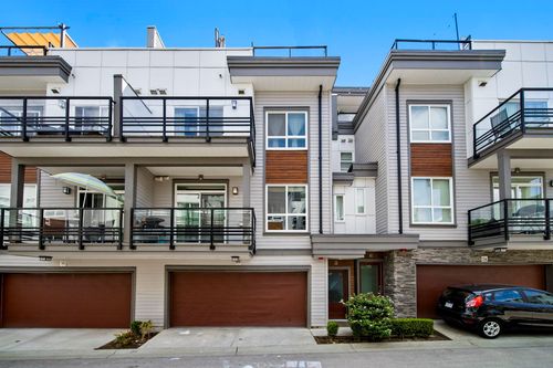 25-7947 209 St, Langley, BC, V2Y0Y6 | Card Image