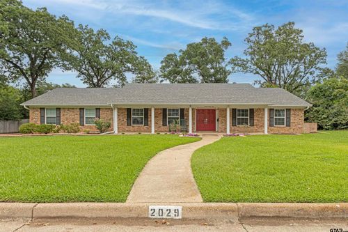 2029 Montrose Dr, Tyler, TX, 75701 | Card Image