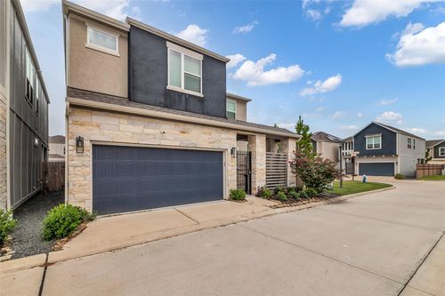 3111 Leather Leaf Ln, Houston, TX, 77080-1533 | Card Image