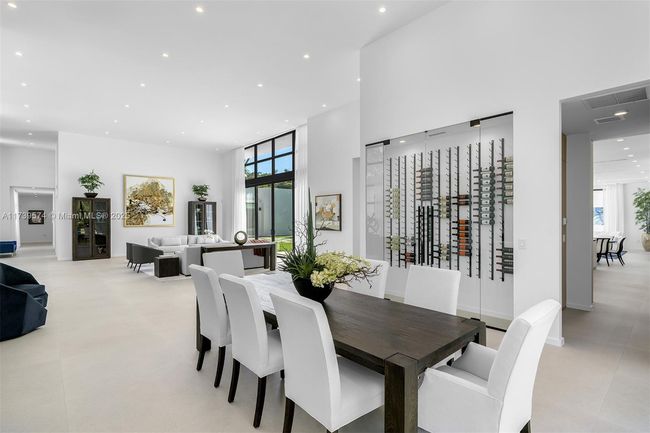 6830 Sw 104 Th St, House other with 7 bedrooms, 8 bathrooms and null parking in Pinecrest FL | Image 6