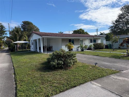 206 Ne 5th Ave, Dania Beach, FL, 33004-2915 | Card Image