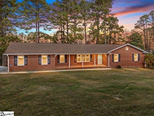 107 Brandon St, union, SC, 29379-1707 | Card Image