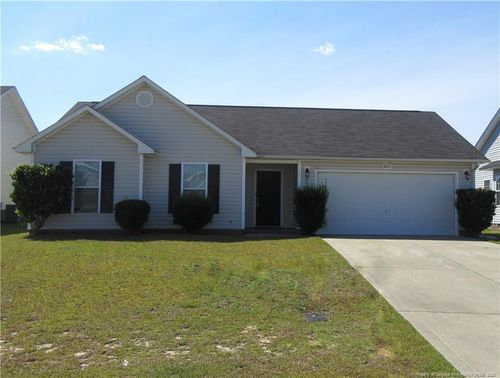 2212 Cliff Swallow Dr, Fayetteville, NC, 28306-3248 | Card Image