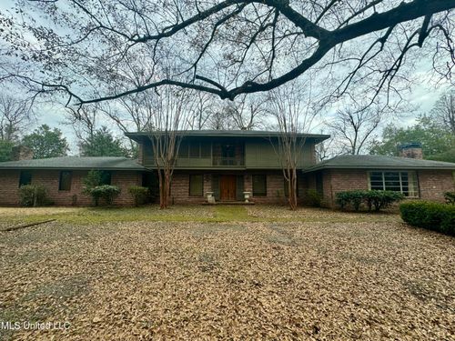 1710 Highway 82 W, Greenville, MS, 38701-7467 | Card Image