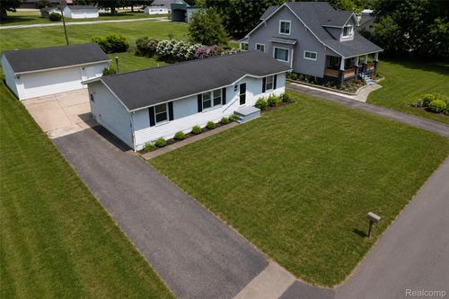 15060 Michael Street, Taylor, MI, 48180 | Card Image