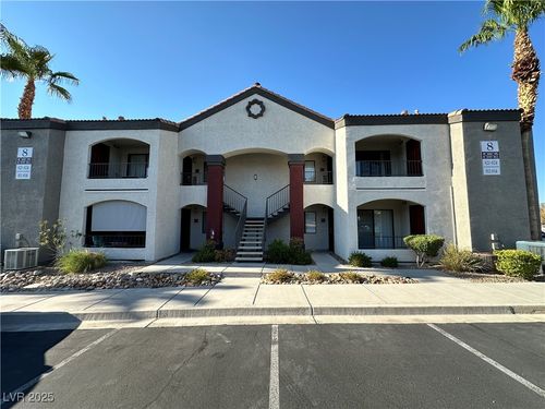 unit-822-950 Seven Hills Dr, Henderson, NV, 89052-4304 | Card Image
