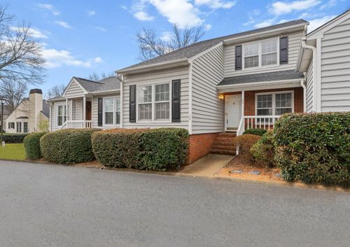 40 Wood Pointe Dr, Greenville, SC, 29615-2284 | Card Image