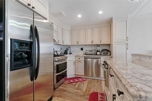 77a-109 Beach 61st St, Arverne, NY, 11692-1855 | Card Image