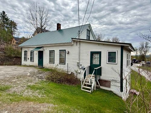 23 River Rd, Stowe, VT, 05672-4615 | Card Image
