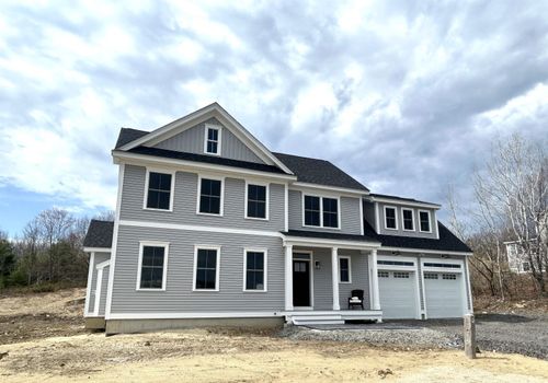 95-8 Megans Way, Epping, NH, 03042-4412 | Card Image