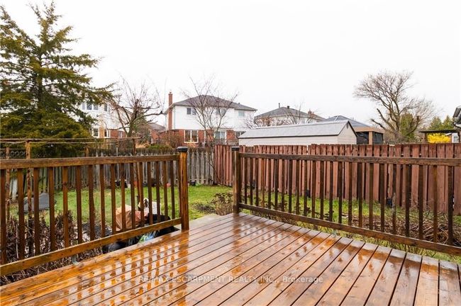 788 Grandview St N, House other with 7 bedrooms, 4 bathrooms and 3 parking in Oshawa ON | Image 37
