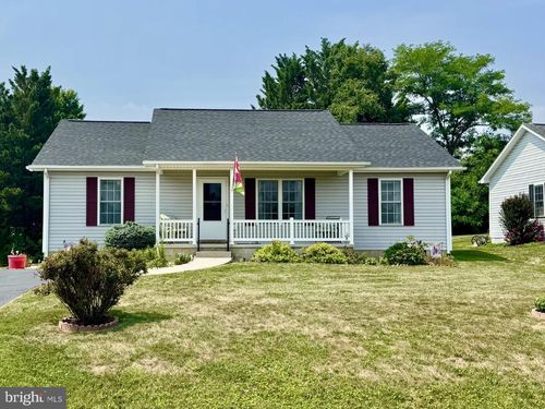 20 Millport Ct, WEYERS CAVE, VA, 24486-2447 | Card Image