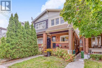 2053 Gerrard St E, House other with 4 bedrooms, 2 bathrooms and null parking in Toronto ON | Image 2