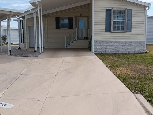 779 N Green Cir, VENICE, FL, 34285-2942 | Card Image