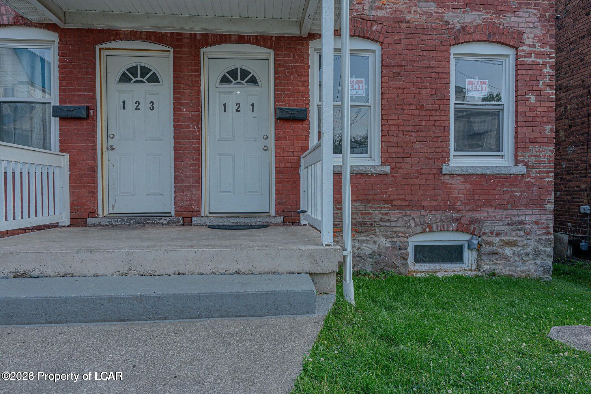Residential Lease in Wilkes-Barre