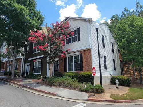 165 Riverstone Commons Cir, Canton, GA, 30114-5237 | Card Image