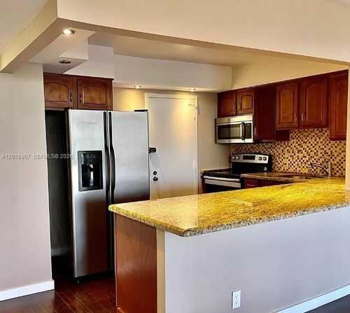304-600 Three Islands Blvd, Hallandale Beach, FL, 33009-2843 | Card Image