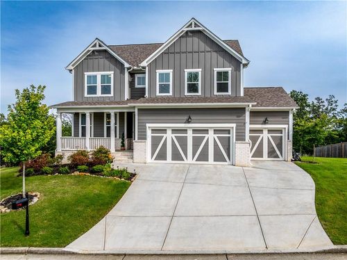 17 Ridgeline Way Nw, Cartersville, GA, 30121-2523 | Card Image