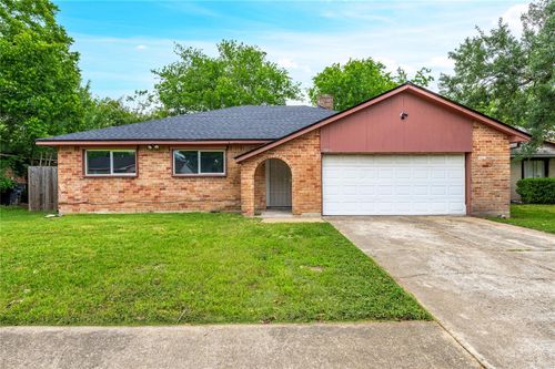 15050 Blueridge Road, Houston, TX, 77489 | Card Image