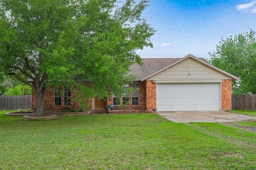 1207 Westgate Dr, Wharton, TX, 77488-5715 | Card Image