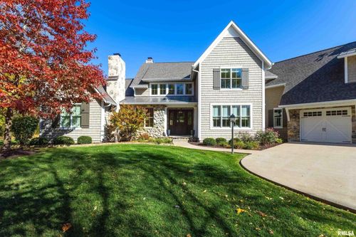 18165 247th Ave, Pleasant Valley, IA, 52767-1219 | Card Image