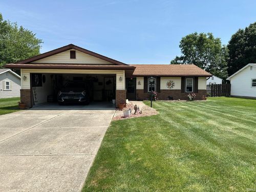 15908 Walnut St, Huntertown, IN, 46748-1010 | Card Image