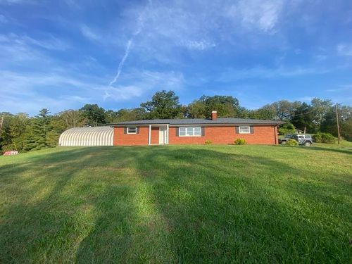 7737 Tucker Rd, Ashland, KY, 41102-9067 | Card Image