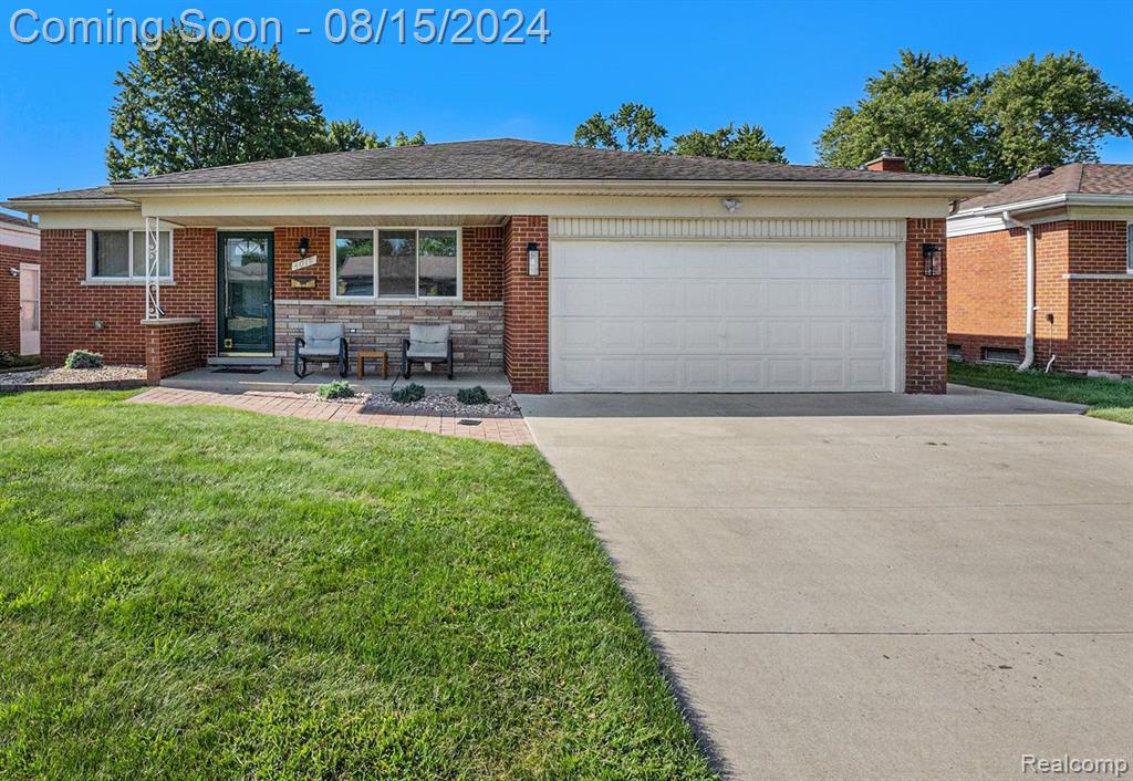 Sudbury Dr, Warren, MI 48092