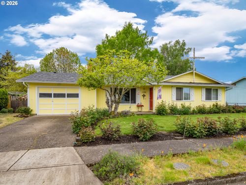 1392 Sw Myrtle St, Dundee, OR, 97115-9795 | Card Image